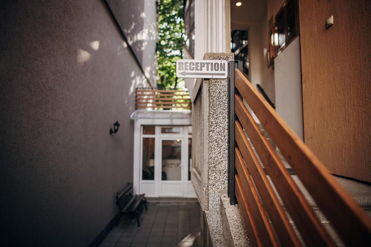 Laguna Green Guest House Ni Exteriér fotografie