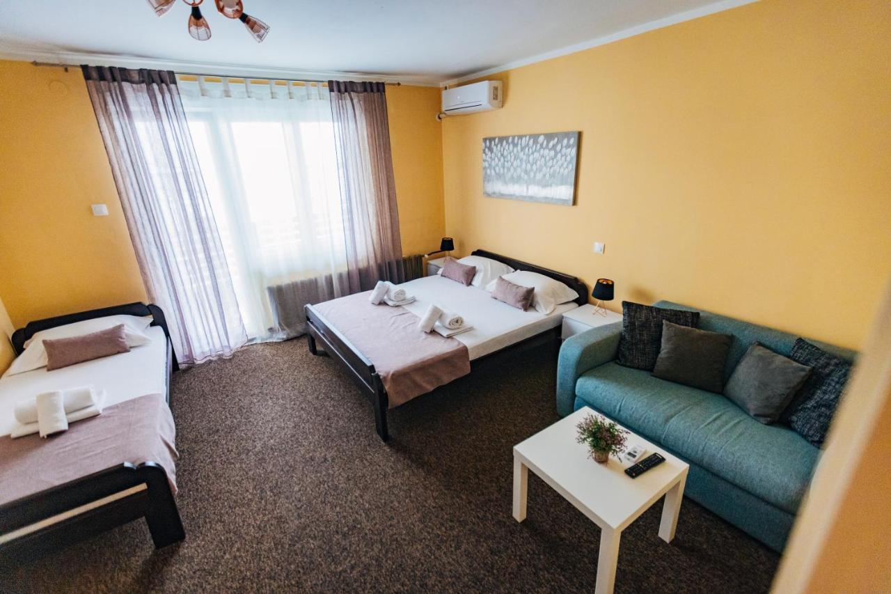 Laguna Green Guest House Ni Exteriér fotografie