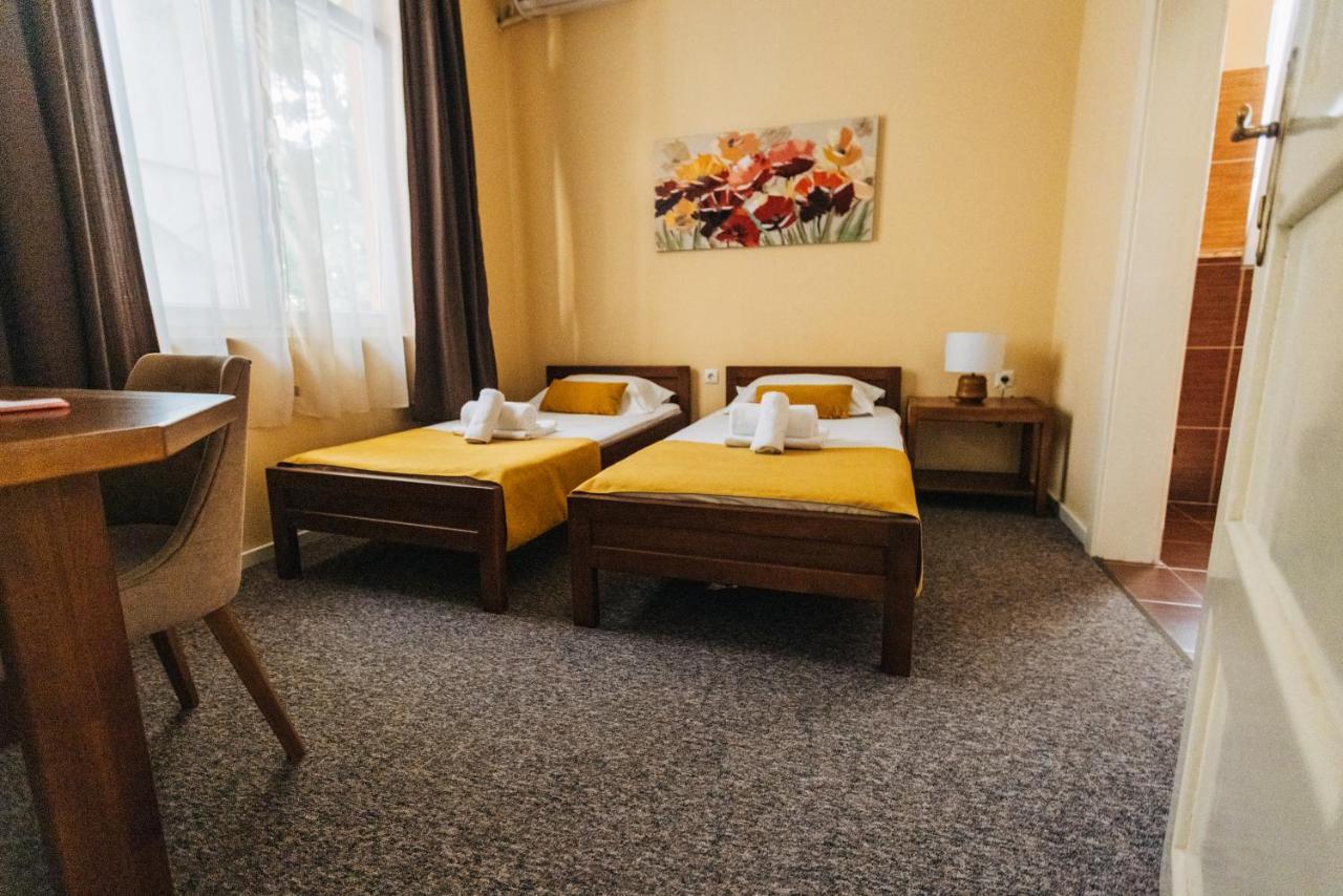 Laguna Green Guest House Ni Exteriér fotografie