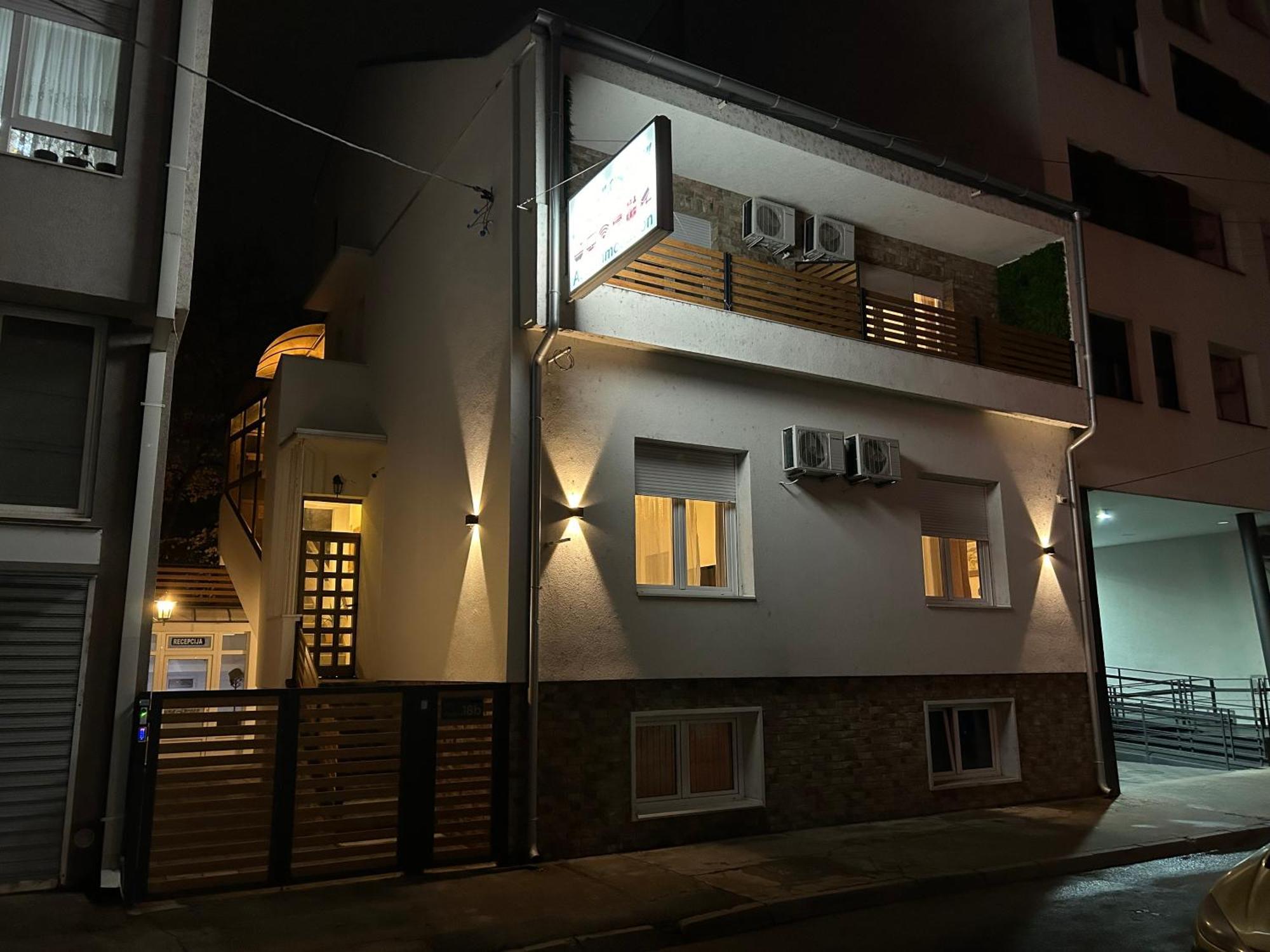 Laguna Green Guest House Ni Exteriér fotografie